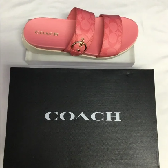 Coach Gwen Signature Sandal Color Pink/Lemonade. NIB - Picture 3 of 6